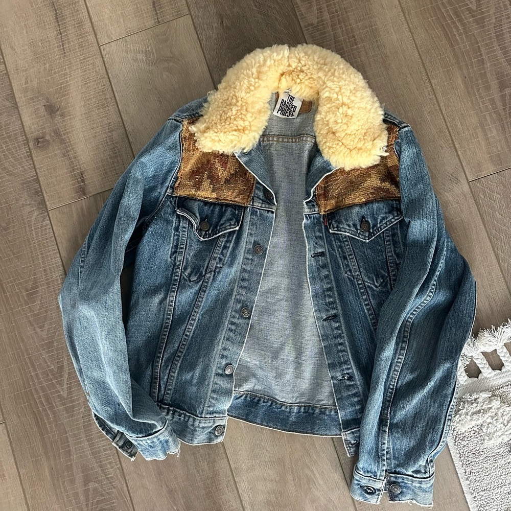 vintage Levi’s jean jacket!